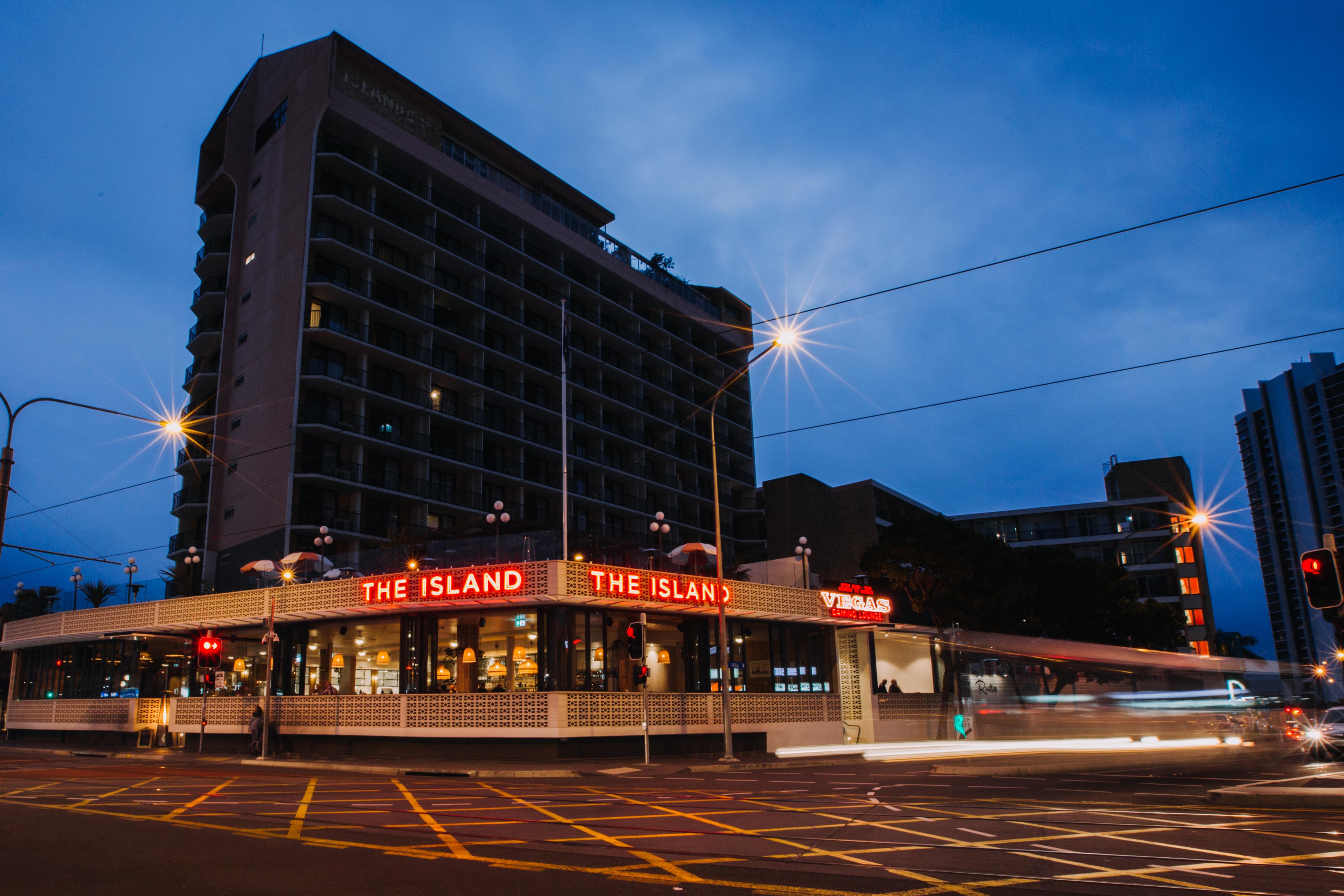 Готель The Island Gold Coast (Adults Only) Екстер'єр фото
